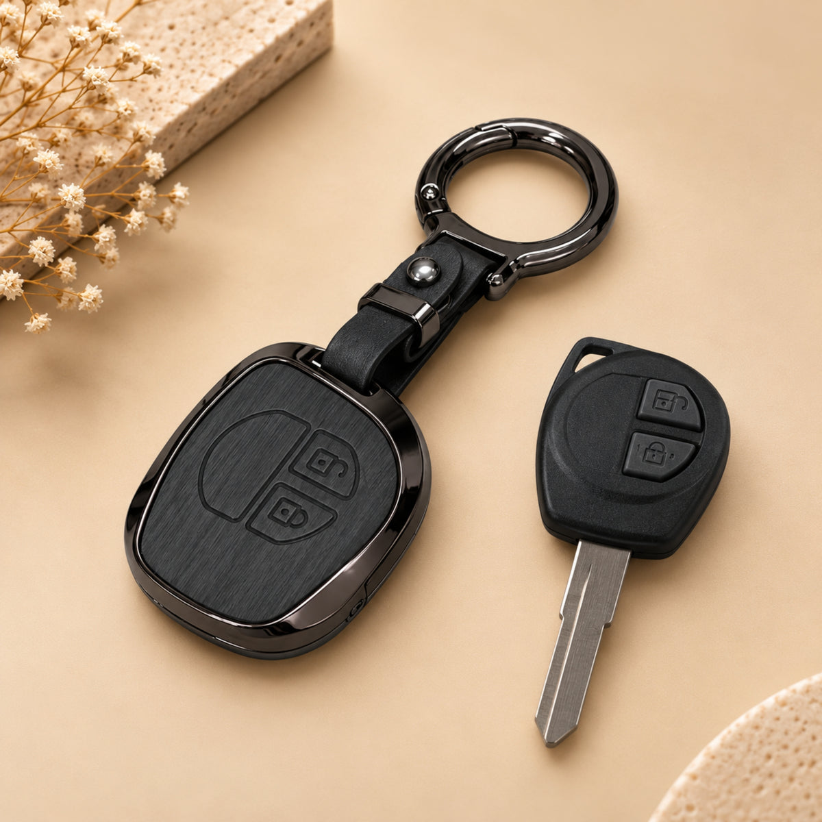 Suzuki Alto Baleno Celerio Ciaz Dzire Ertiga Swift Vitara Brezza WagonR Metal Key Cover with Keychain