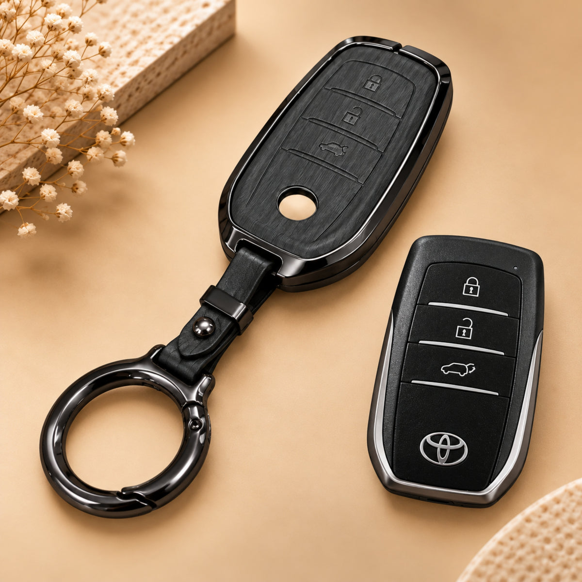 Toyota Fortuner Innova Crysta Metal Key Cover with Keychain